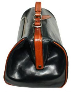 McFermoir compact, dokterstas, donkerblauw met cognac, 40 x 23 x 25 cm.