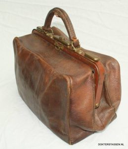 Chiarugi dokterstas 5338 bruin, 37x23x22 cm.