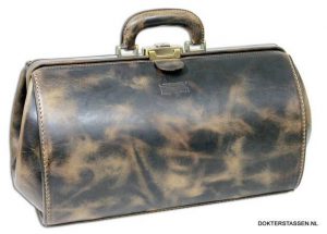 Mika vintage dokterstas, Art-Nr. 28158625, 41x18x24 cm.